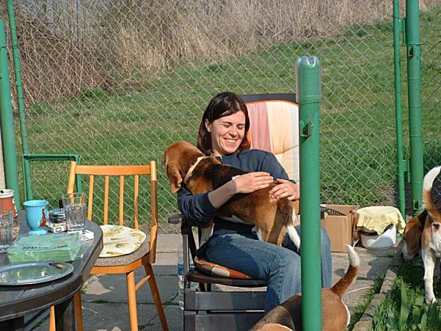 ... jde spát k paničce